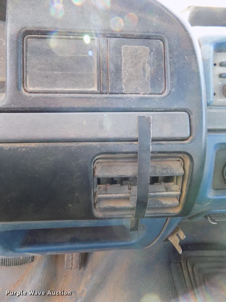 image for item DB2282 1994 Ford F450 Super Duty flatbed truck