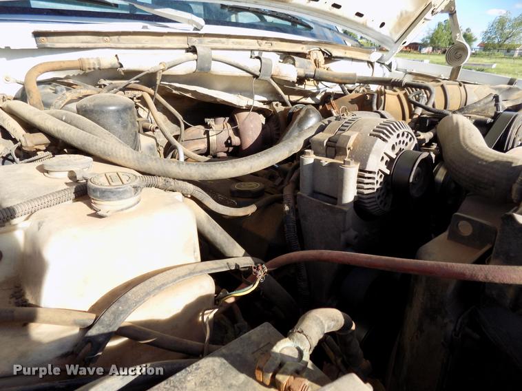 image for item DB2282 1994 Ford F450 Super Duty flatbed truck