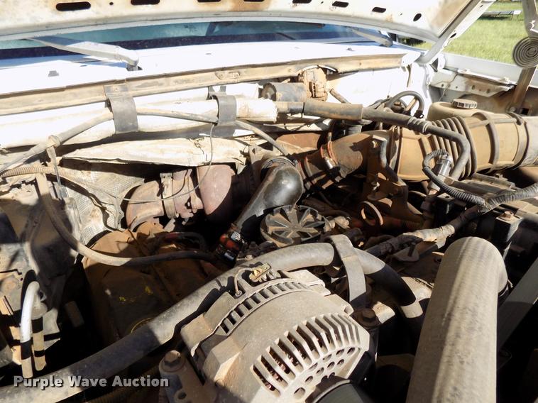 image for item DB2282 1994 Ford F450 Super Duty flatbed truck