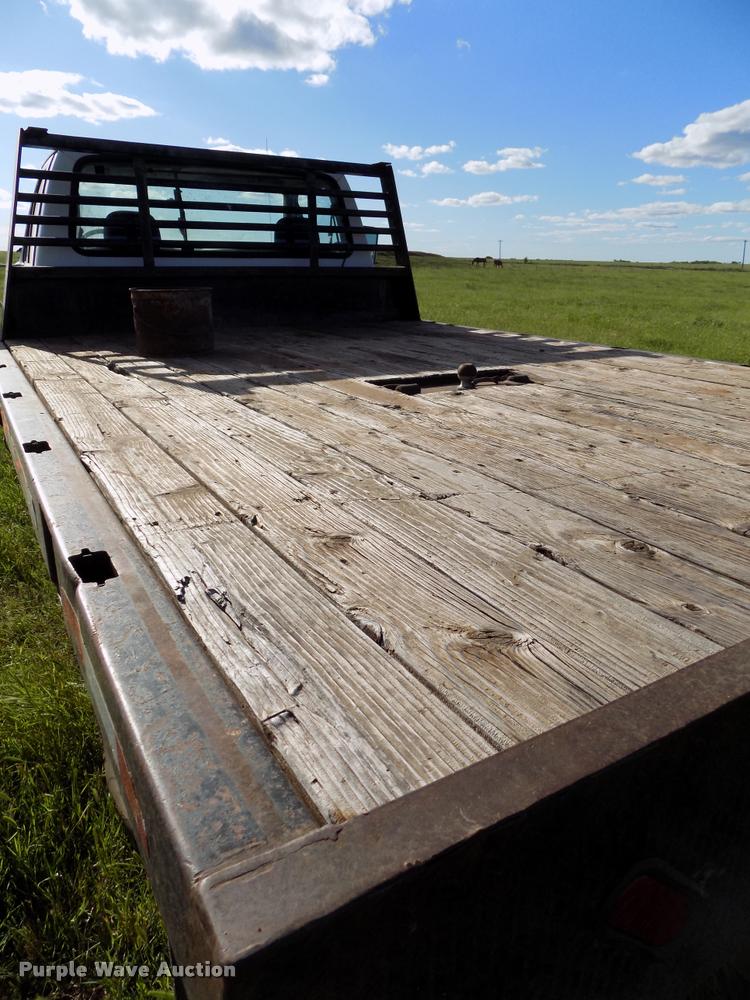 image for item DB2282 1994 Ford F450 Super Duty flatbed truck