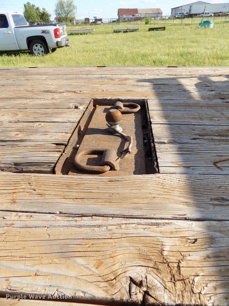 image for item DB2282 1994 Ford F450 Super Duty flatbed truck