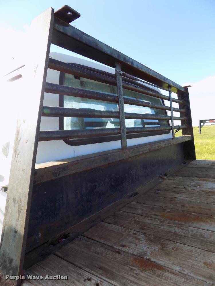 image for item DB2282 1994 Ford F450 Super Duty flatbed truck