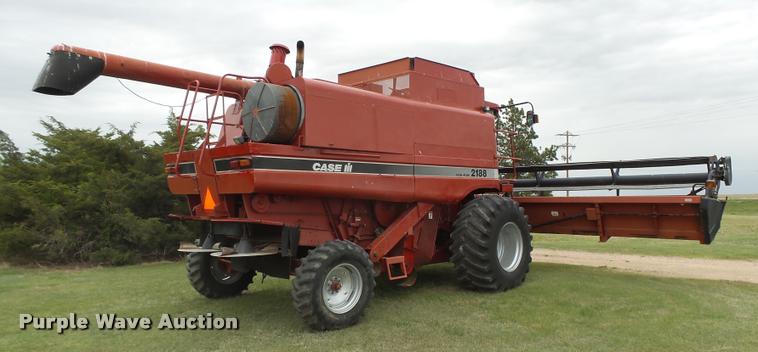 image for item DB2542 1995 Case IH 2188 Axial Flow combine