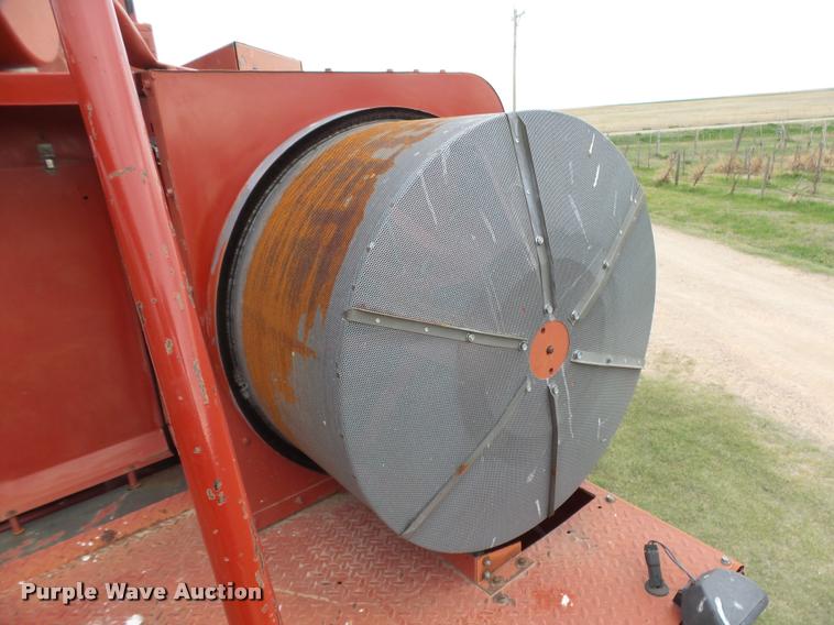 image for item DB2542 1995 Case IH 2188 Axial Flow combine