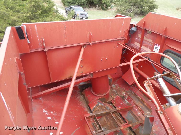 image for item DB2542 1995 Case IH 2188 Axial Flow combine