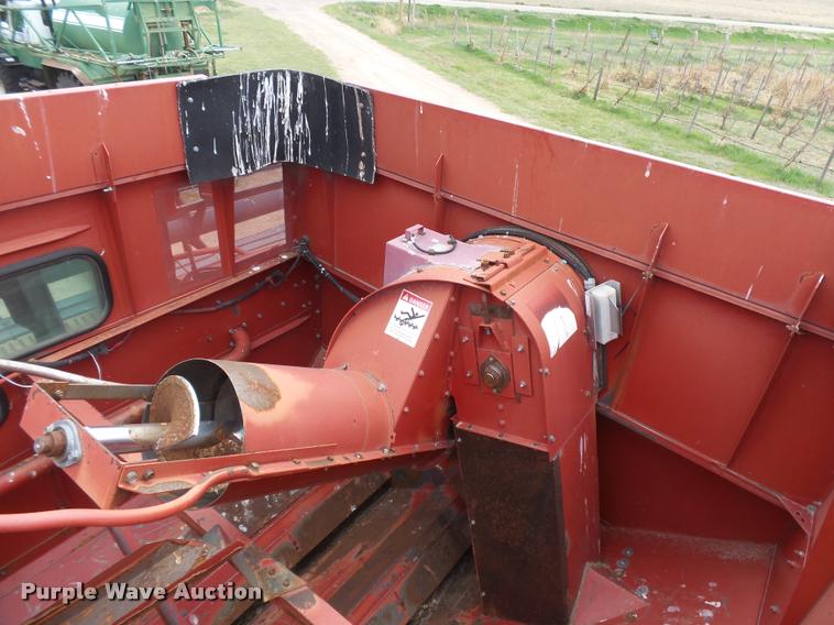 image for item DB2542 1995 Case IH 2188 Axial Flow combine