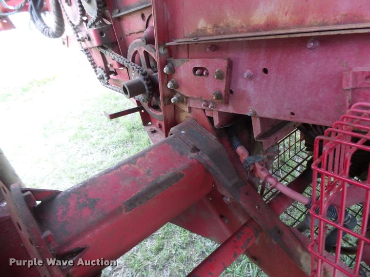 image for item DB2542 1995 Case IH 2188 Axial Flow combine