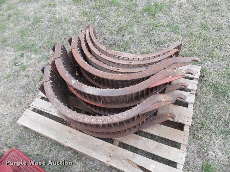 image for item DB2542 1995 Case IH 2188 Axial Flow combine