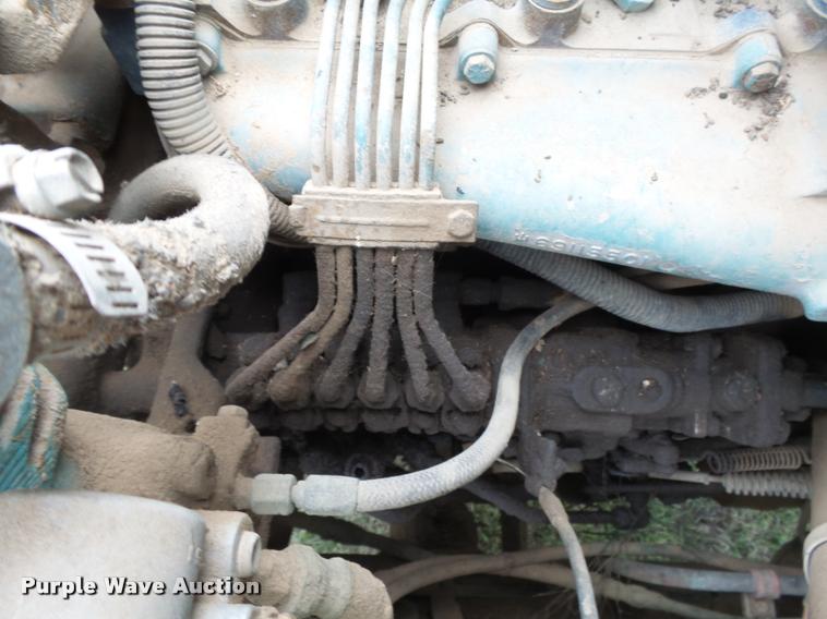 image for item DB2543 1989 International Loral 85/55 Easy-Rider 2000C applicator truck