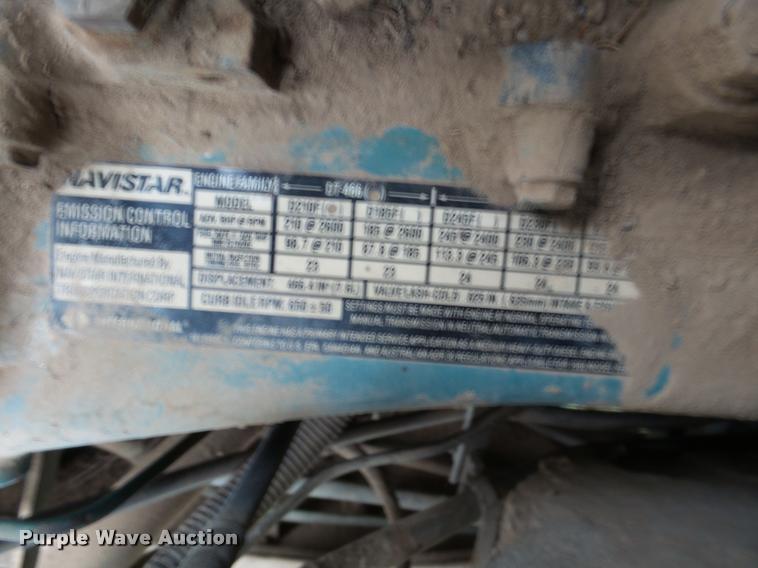 image for item DB2543 1989 International Loral 85/55 Easy-Rider 2000C applicator truck