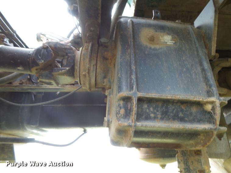 image for item DB2543 1989 International Loral 85/55 Easy-Rider 2000C applicator truck