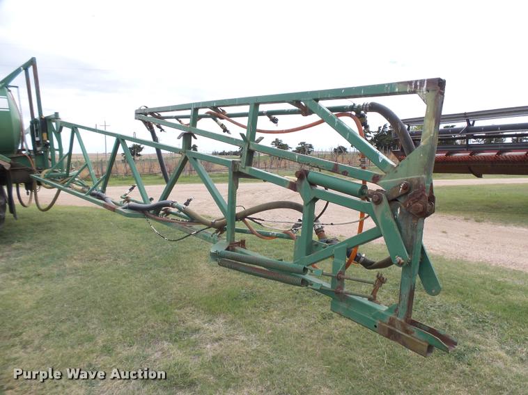 image for item DB2543 1989 International Loral 85/55 Easy-Rider 2000C applicator truck