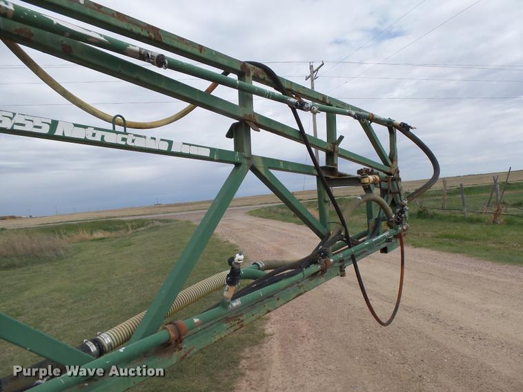 image for item DB2543 1989 International Loral 85/55 Easy-Rider 2000C applicator truck