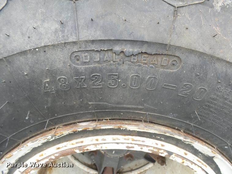 image for item DB2543 1989 International Loral 85/55 Easy-Rider 2000C applicator truck