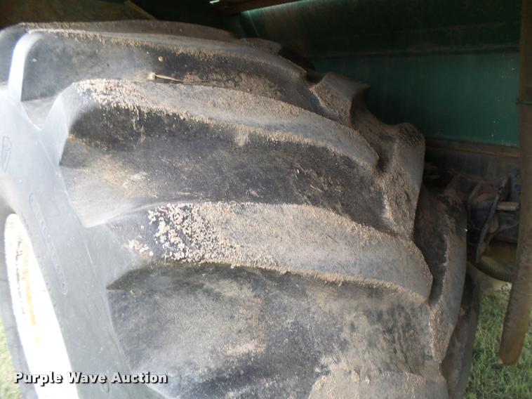 image for item DB2543 1989 International Loral 85/55 Easy-Rider 2000C applicator truck