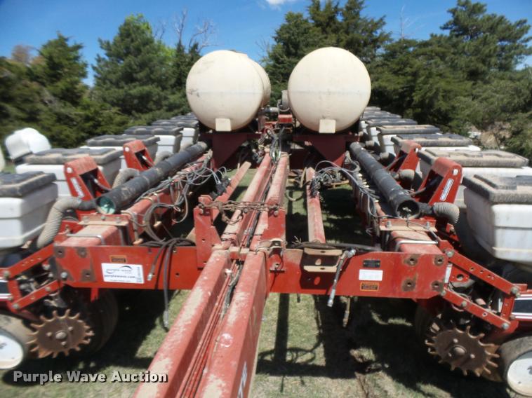 image for item DB2550 1997 White 6186 planter