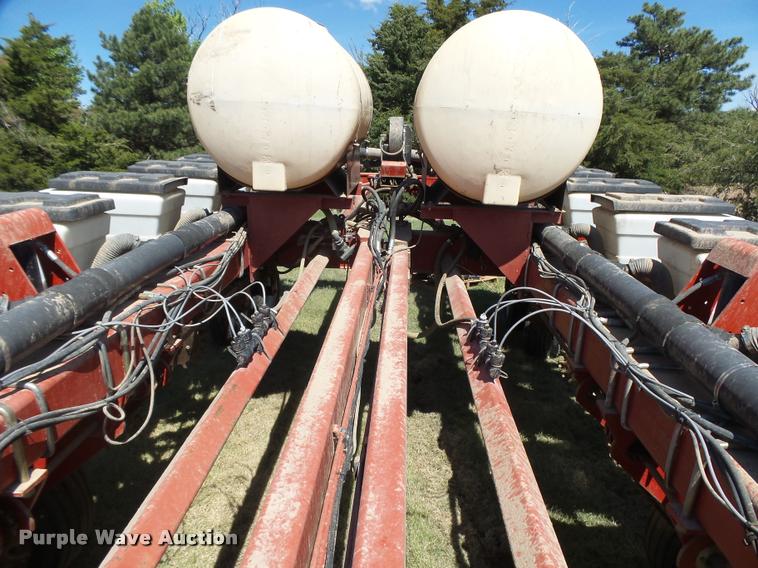 image for item DB2550 1997 White 6186 planter