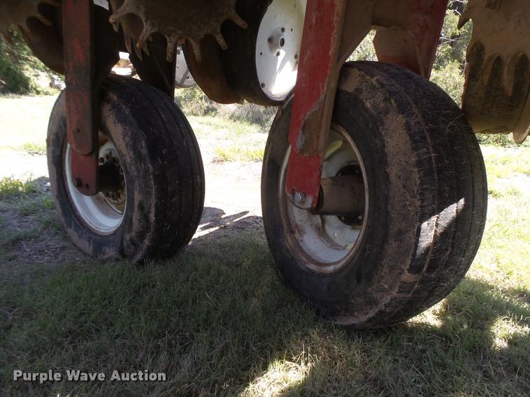 image for item DB2550 1997 White 6186 planter