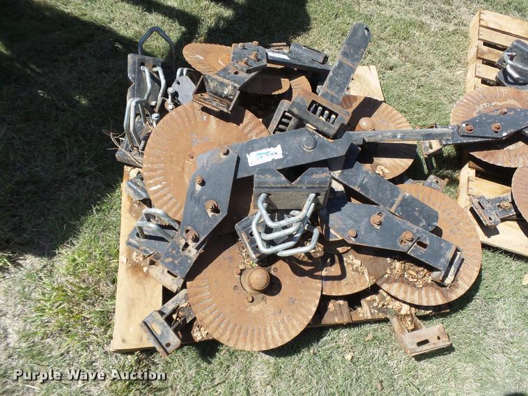 image for item DB2550 1997 White 6186 planter