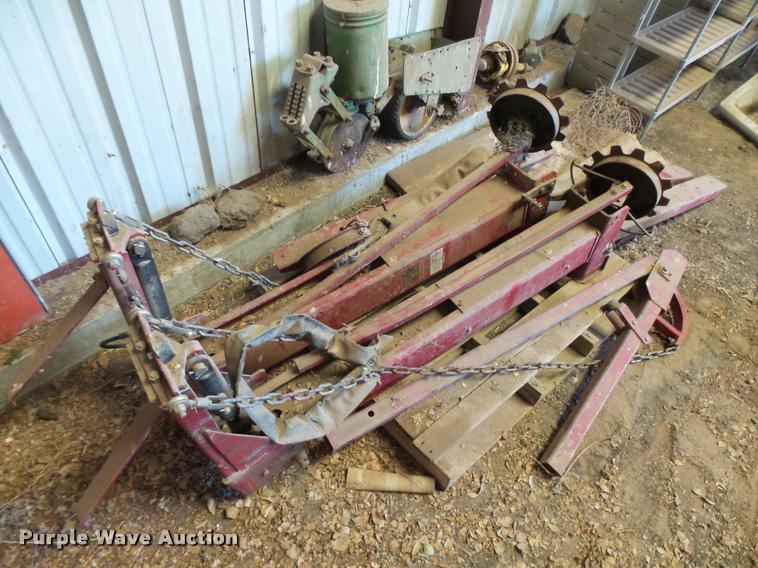 image for item DB2550 1997 White 6186 planter