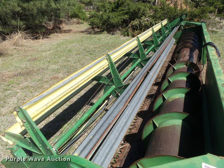 image for item DB2552 John Deere 222 rigid head