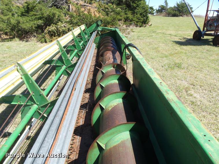 image for item DB2552 John Deere 222 rigid head