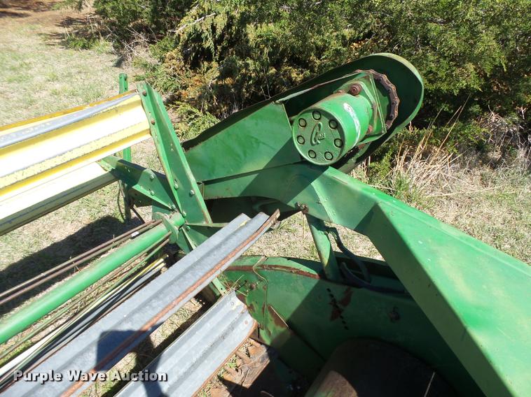 image for item DB2552 John Deere 222 rigid head