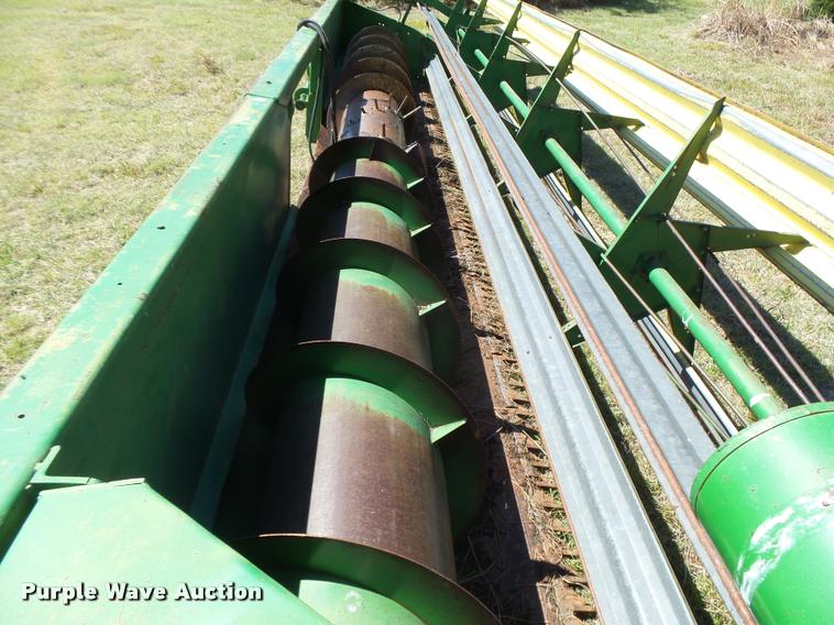 image for item DB2552 John Deere 222 rigid head