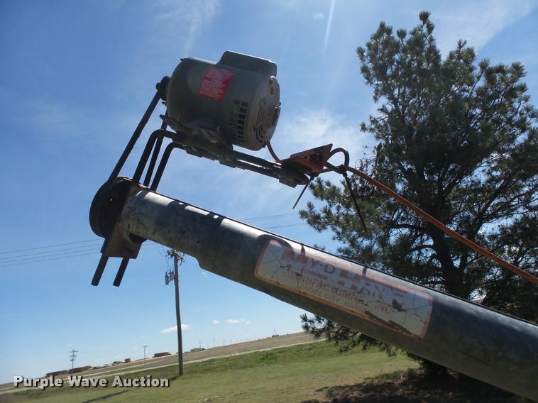 image for item DB2553 Gleaner Link Aero seed cleaner