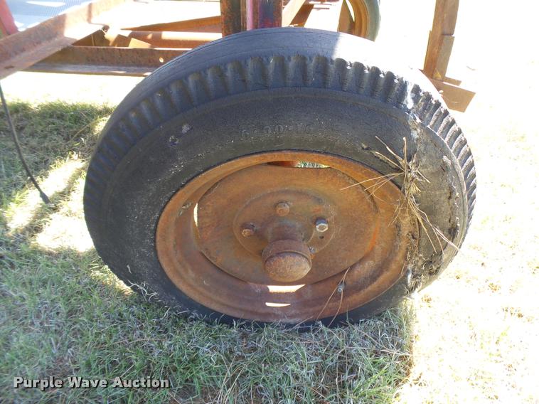 image for item DB2553 Gleaner Link Aero seed cleaner