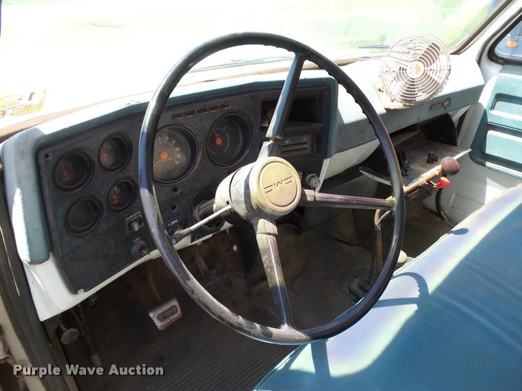 image for item DB4000 1974 GMC C6500 grain truck