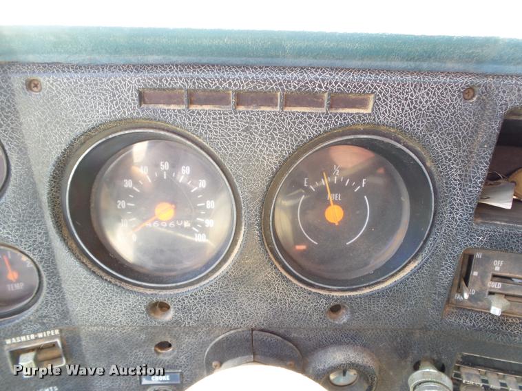 image for item DB4000 1974 GMC C6500 grain truck