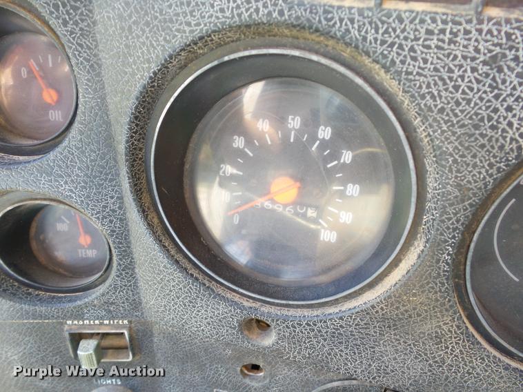 image for item DB4000 1974 GMC C6500 grain truck