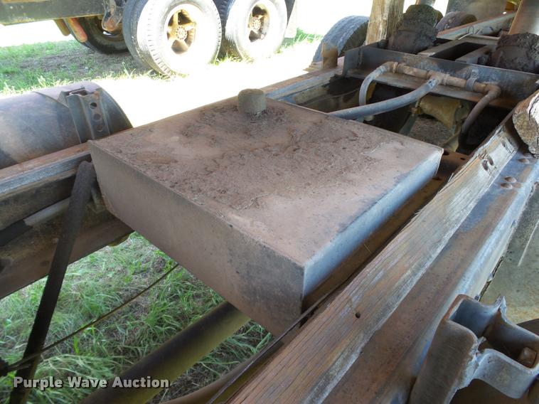 image for item DB4000 1974 GMC C6500 grain truck