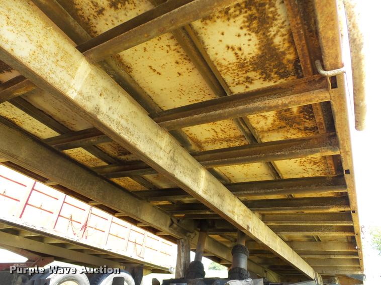 image for item DB4000 1974 GMC C6500 grain truck