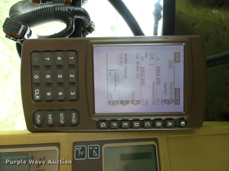 image for item DB4003 2000 John Deere 9650 walker combine