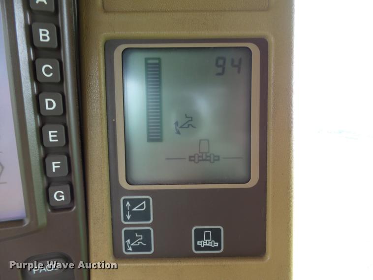 image for item DB4003 2000 John Deere 9650 walker combine