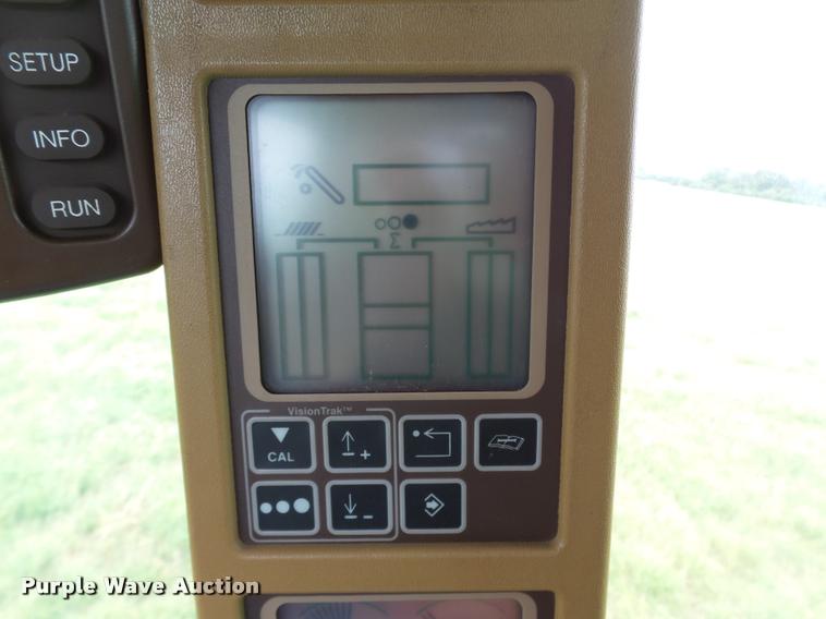 image for item DB4003 2000 John Deere 9650 walker combine