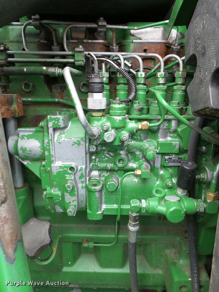 image for item DB4003 2000 John Deere 9650 walker combine