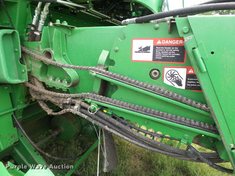 image for item DB4003 2000 John Deere 9650 walker combine