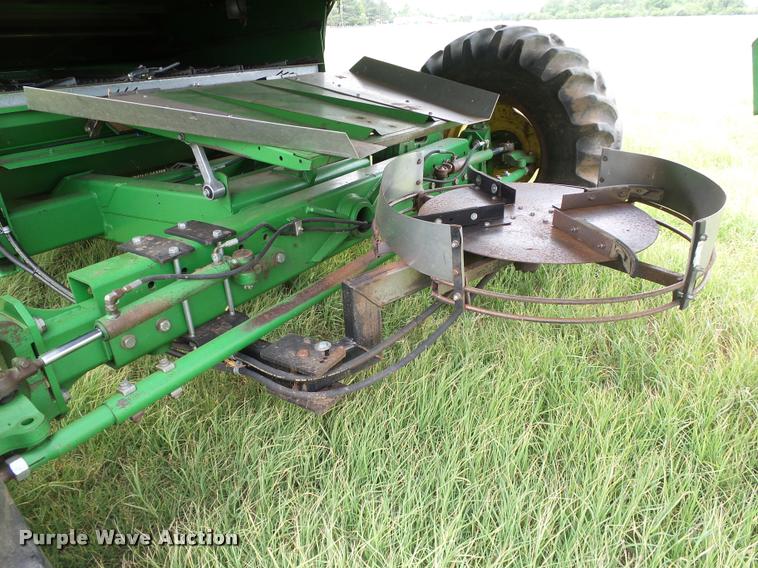 image for item DB4003 2000 John Deere 9650 walker combine