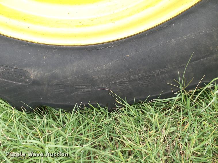 image for item DB4003 2000 John Deere 9650 walker combine