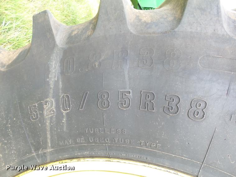 image for item DB4003 2000 John Deere 9650 walker combine