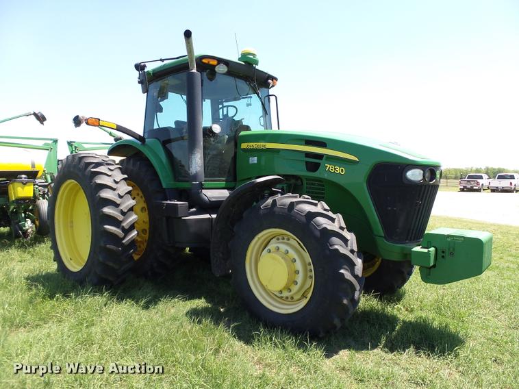 image for item DB4004 2007 John Deere 7830 MFWD tractor