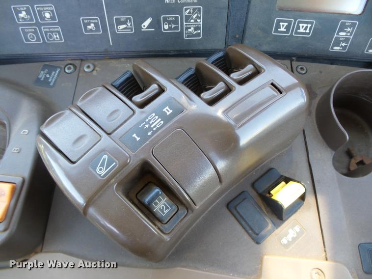 image for item DB4004 2007 John Deere 7830 MFWD tractor