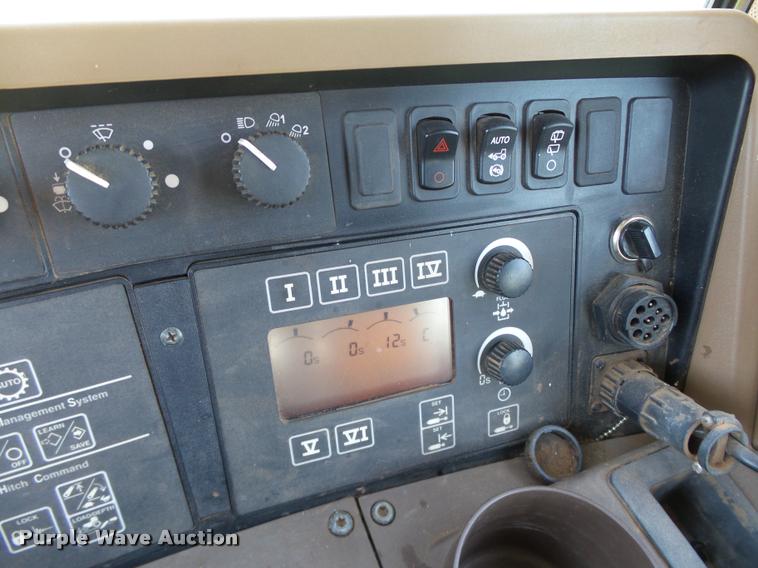 image for item DB4004 2007 John Deere 7830 MFWD tractor