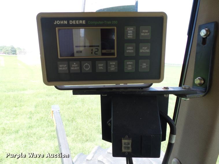 image for item DB4004 2007 John Deere 7830 MFWD tractor