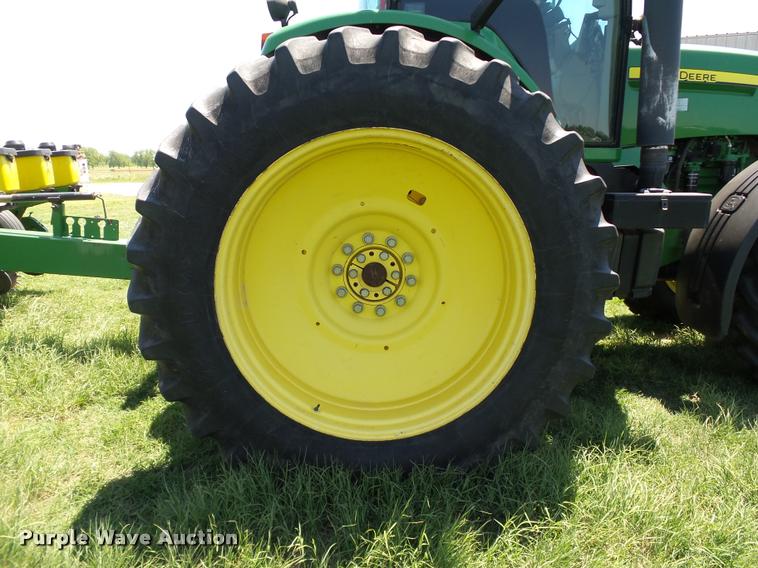 image for item DB4004 2007 John Deere 7830 MFWD tractor