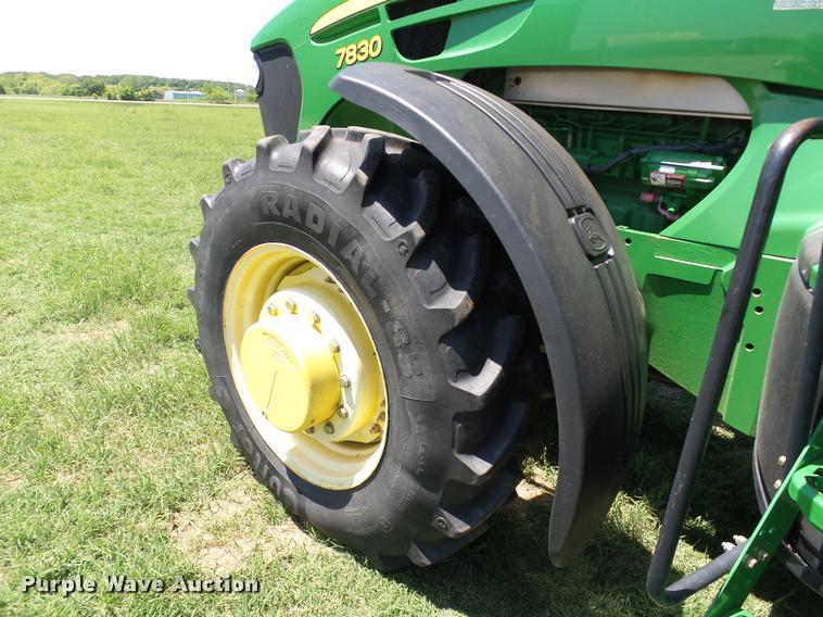 image for item DB4004 2007 John Deere 7830 MFWD tractor