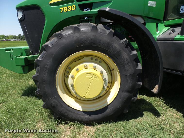 image for item DB4004 2007 John Deere 7830 MFWD tractor